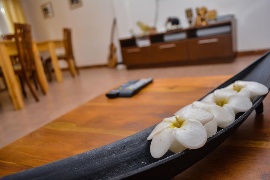 Bed and Breakfast Camarin Residencia Kandy Exterior foto