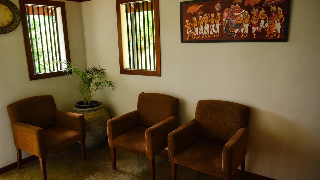Bed and Breakfast Camarin Residencia Kandy Exterior foto