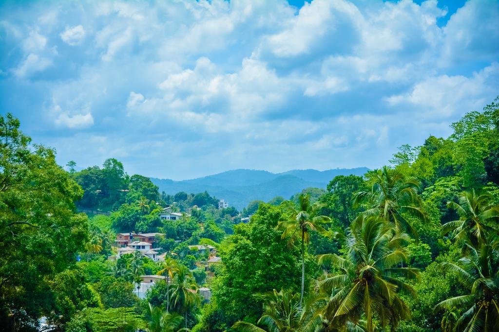 Bed and Breakfast Camarin Residencia Kandy Exterior foto