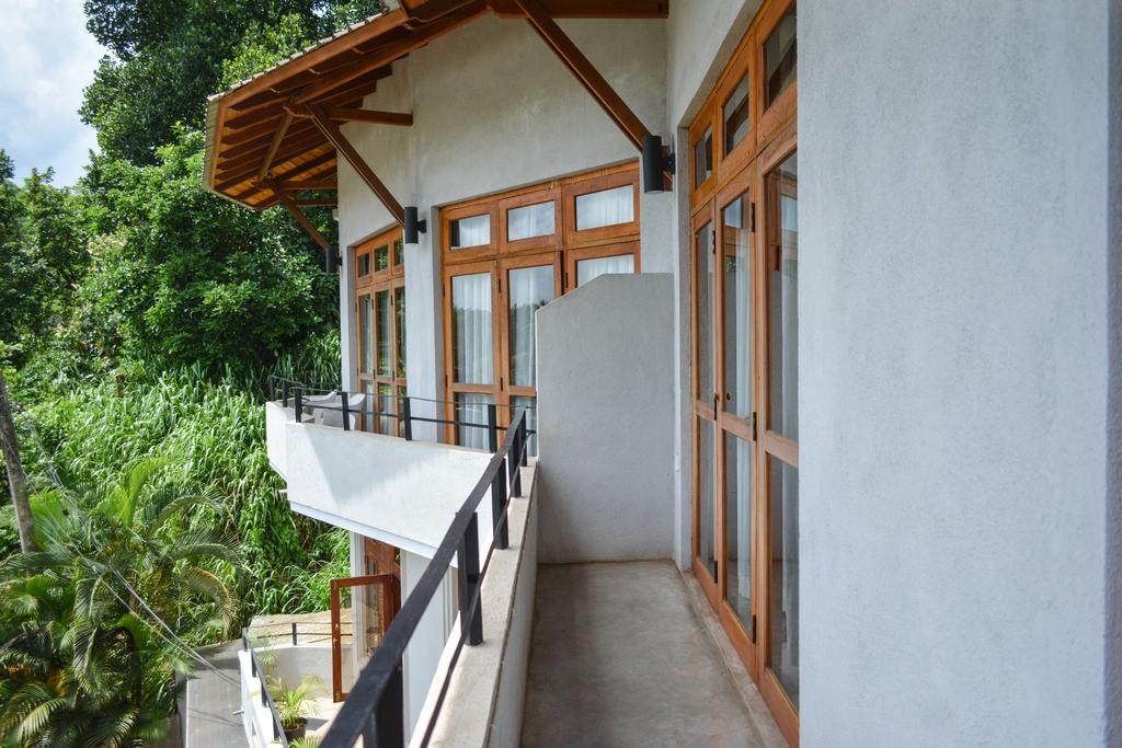 Bed and Breakfast Camarin Residencia Kandy Exterior foto