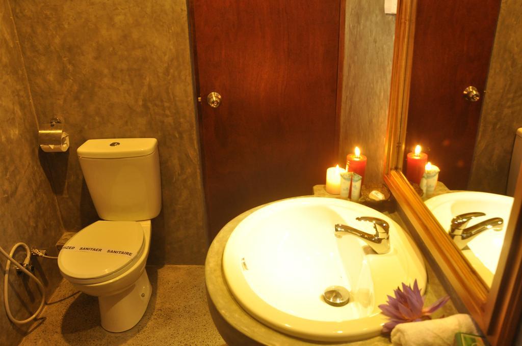 Bed and Breakfast Camarin Residencia Kandy Exterior foto
