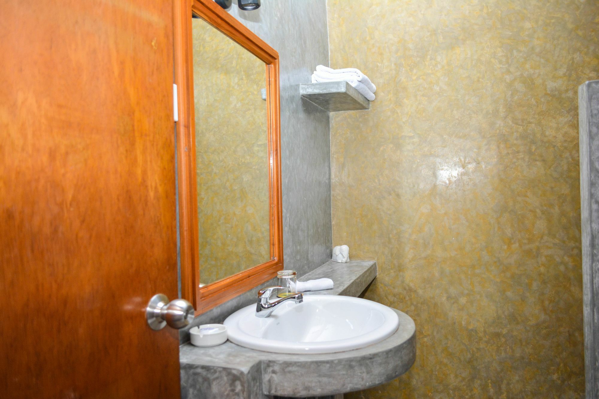 Bed and Breakfast Camarin Residencia Kandy Exterior foto